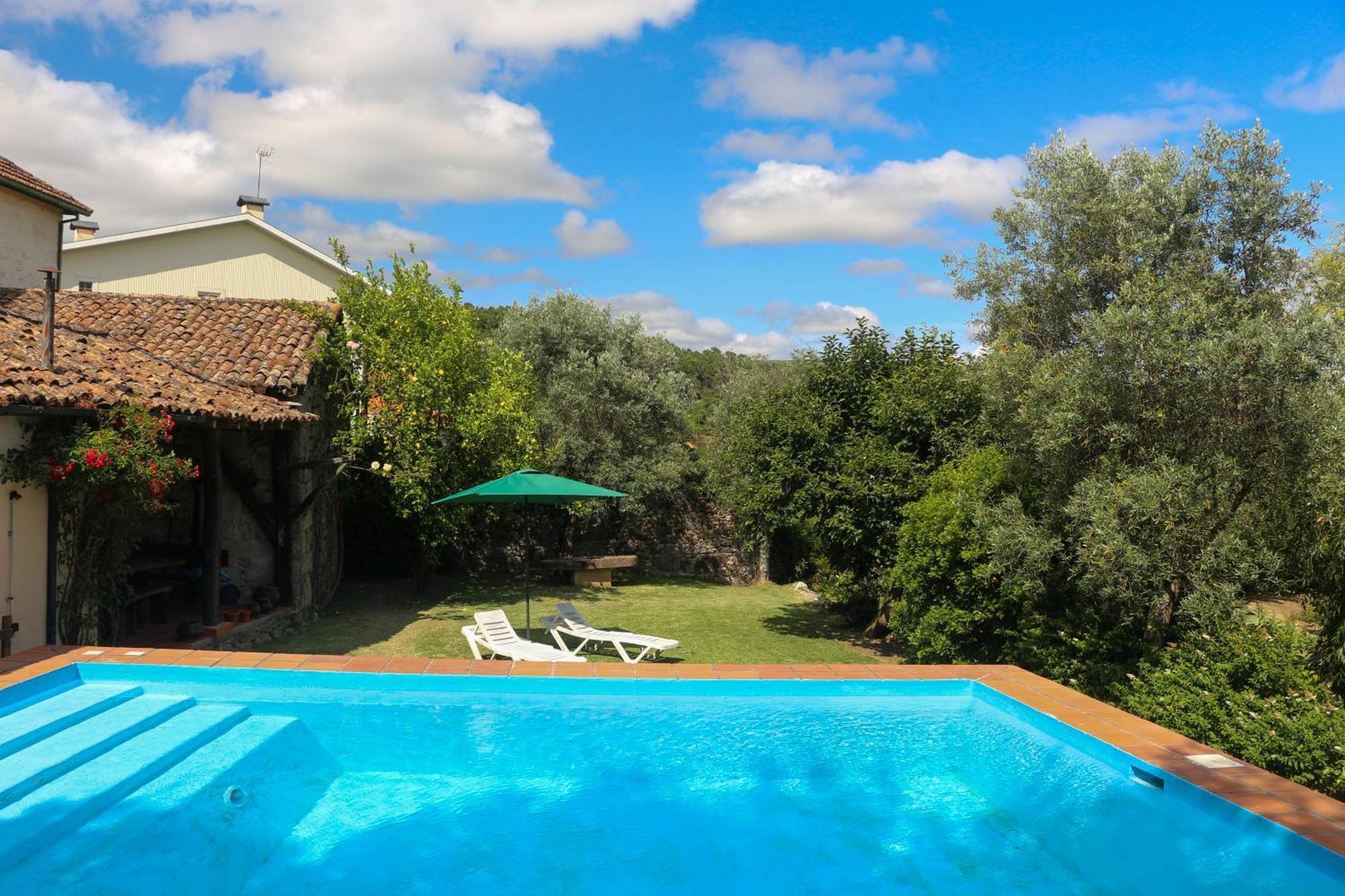 Casa Campo Das Bizarras Каштру-Дайри Экстерьер фото