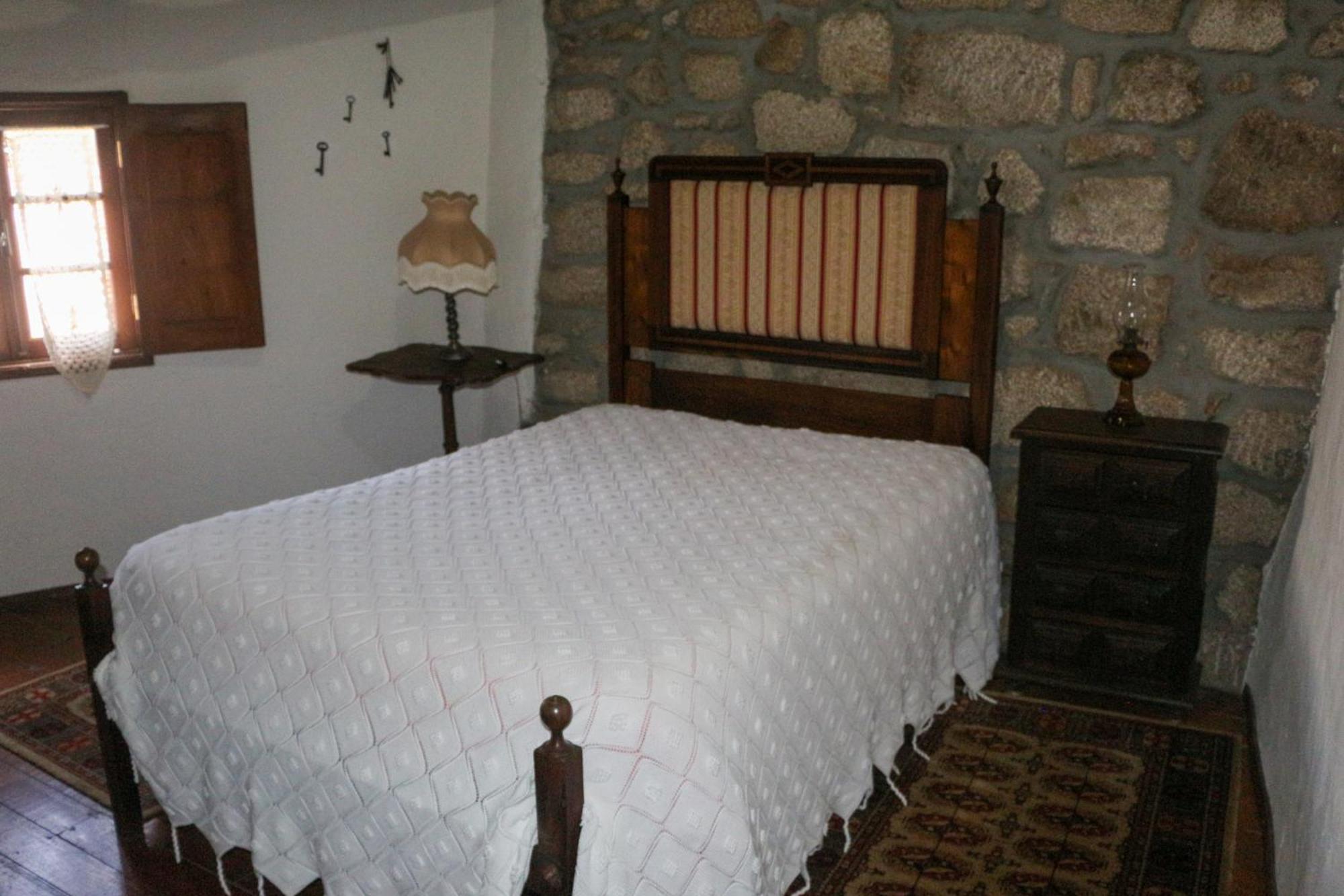 Casa Campo Das Bizarras Каштру-Дайри Экстерьер фото