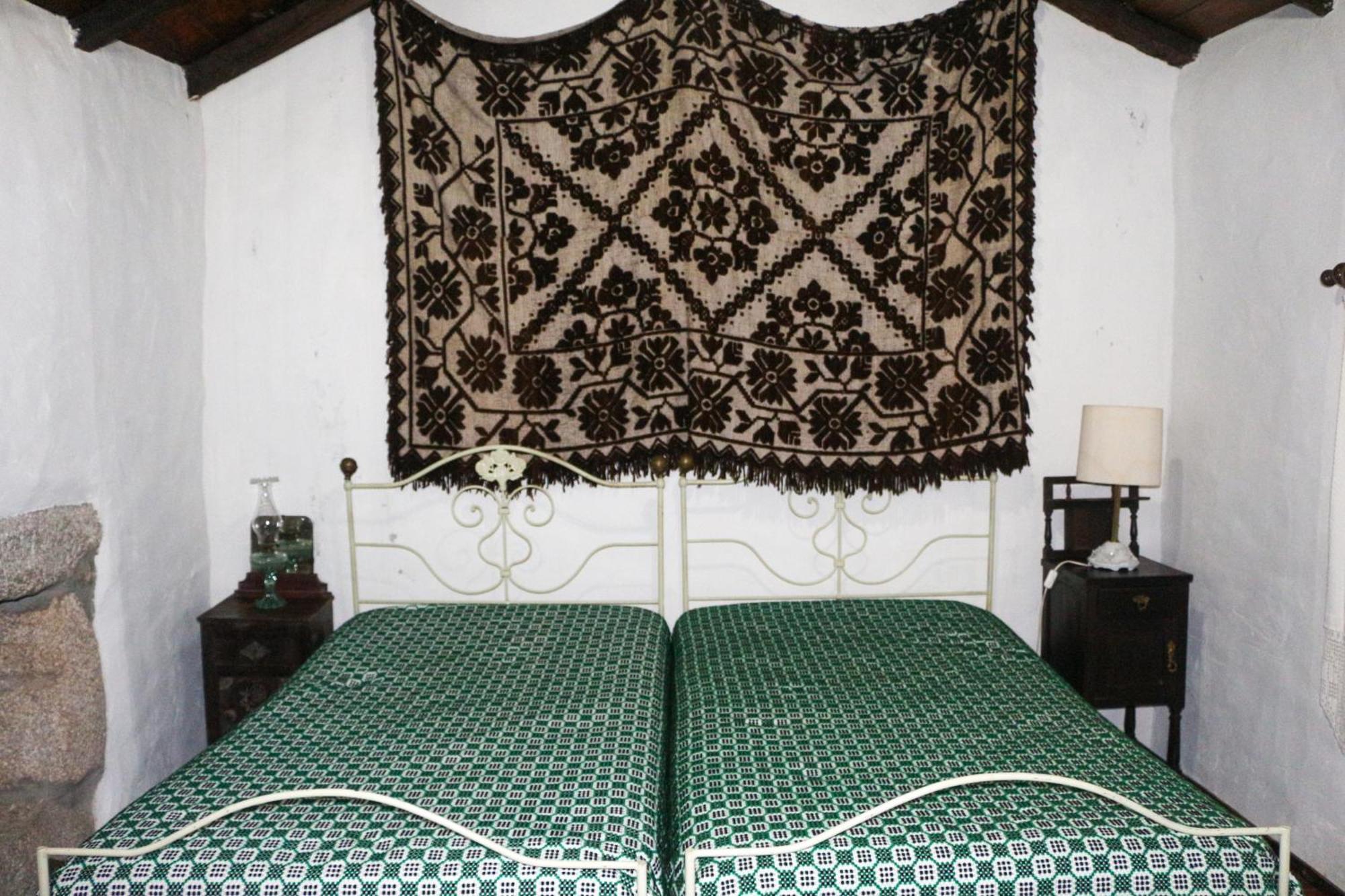 Casa Campo Das Bizarras Каштру-Дайри Экстерьер фото