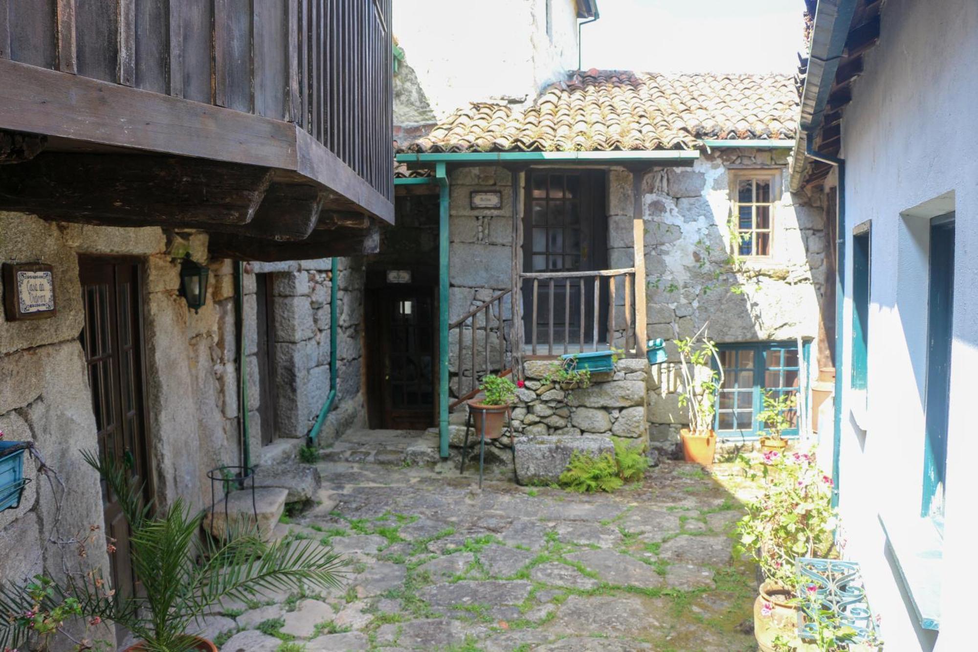 Casa Campo Das Bizarras Каштру-Дайри Экстерьер фото