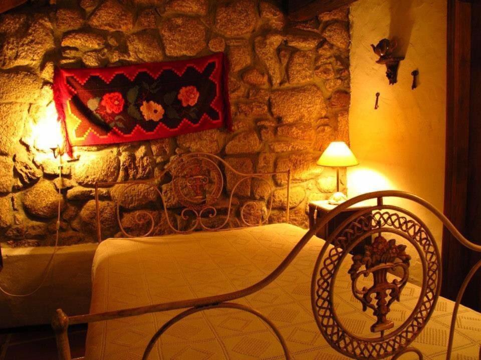 Casa Campo Das Bizarras Каштру-Дайри Экстерьер фото